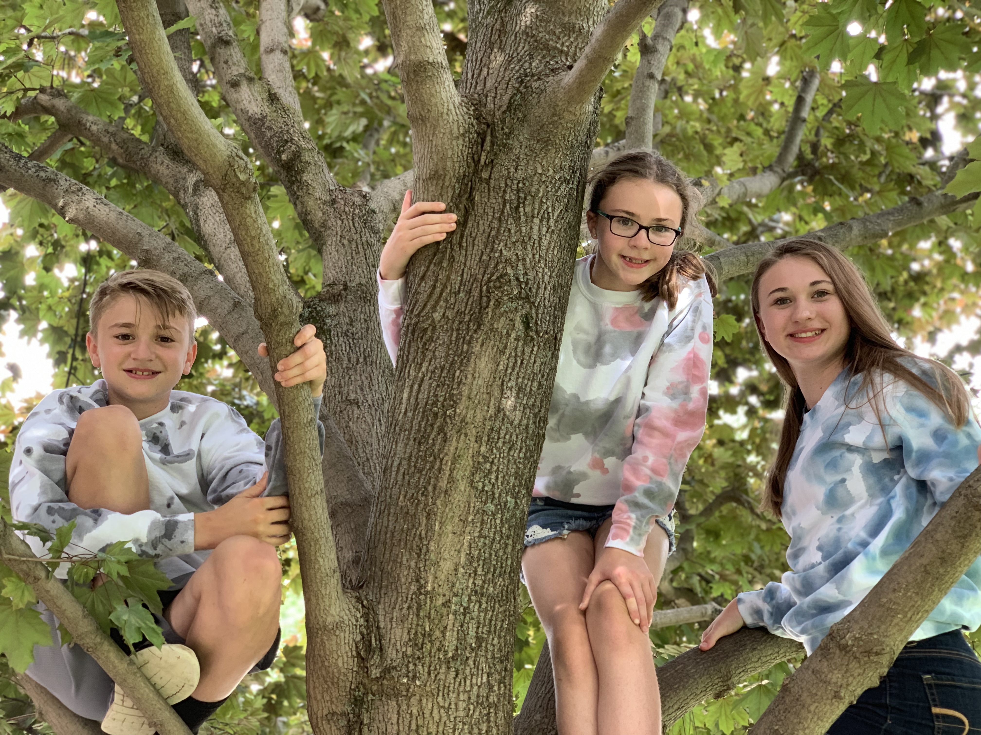 Argaman&Defiance, Lydia Crespo, Marble Fleece Crew, Hand made, Shop Local, Support local, Shop Small. Sweatshirt, Hand Dyed, Local Artisan